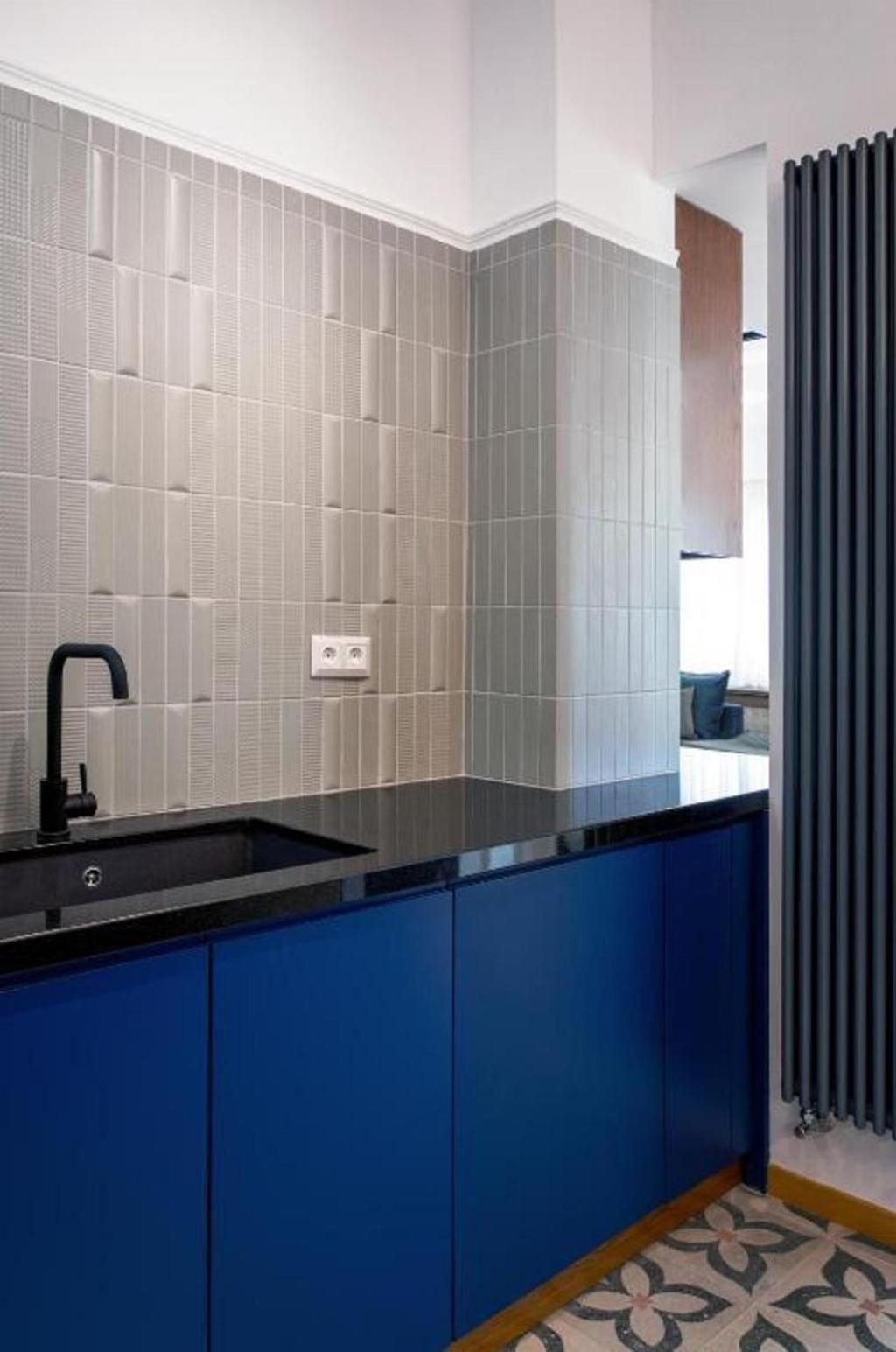 Smart And Elegant In The Centre Of Apartment *