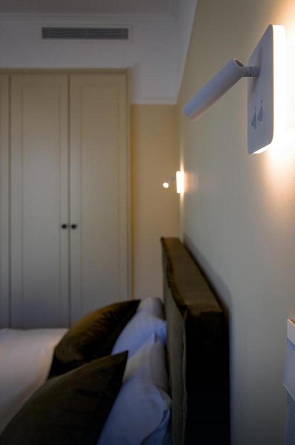 Smart And Elegant In The Centre Of Athen